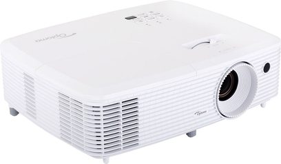 Optoma HD29 Darbee hvid videoprojektor, set fra en trekvart vinkel forfra, med objektivet til højre og ventilationsriste på siden