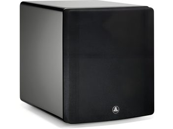 Siyah lake kaplamalı JL Audio Fathom F112 V2 subwoofer, siyah kumaş ızgaralı ön panel ve altta yuvarlak logoyla 3/4 açıdan görünüm