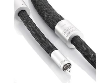 Inakustik Digital-2405 AIR RCA 1m Digital Coaxial Cable, black braided sleeve, silver cylindrical connectors, close-up view