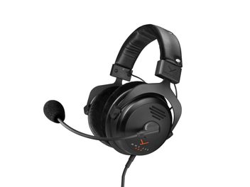 Herní sluchátka Beyerdynamic MMX 330 PRO, pohled ze tří čtvrtin, polstrovaný náhlavní oblouk, kulaté náušníky, flexibilní mikrofon