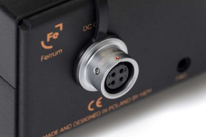 Stecker für Ferrum Power Link Netzteil