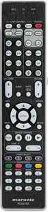 Sort Marantz RC037SR fjernbetjening, set forfra, med mange knapper og taster i forskellige former og størrelser