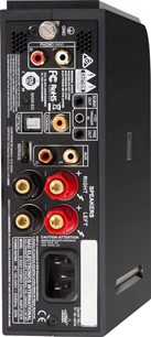 Amplificator hi-fi NAD D3020V2, carcasă neagră din plastic și metal, vedere din spate, borne pentru difuzoare, RCA, optic, coaxial, priză IEC