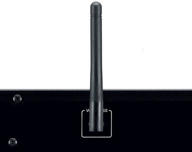 Yamaha RX-V777 titano namų kino stiprintuvas, dalinis priekinis vaizdas, iškelta Wi-Fi antena, didelio plano ausinių lizdas