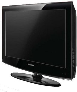 Samsung PS42A456 fladskærms-tv slukket, sort skærm, let skråt forfra-syn, oval sort base