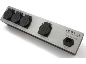 Isol-8 PowerLine Ultra 4 strømskinne set ovenfra, 4 stikkontakter, audiofiltre, tænd/sluk-knap