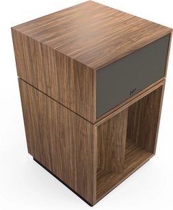 Sloupcový reproduktor Klipsch La Scala AL6 z ořechového dřeva pohled z horního úhlu s ořechovým povrchem, přední mřížkou a obdélníkovým designem