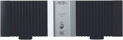 Rotel RB-1080 THX-effektforstærker, sort front med knapper og logo, set forfra