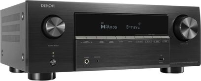 Amplituner kina domowego Denon AVR-X2900HDAB czarny, widok z przodu, duży centralny wyświetlacz i dwa srebrne pokrętła