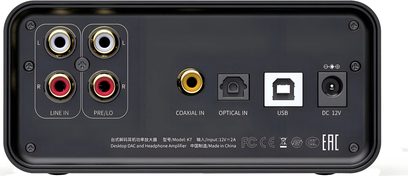 Передпідсилювач для навушників високої чіткості FiiO K7 у чорному металевому корпусі, вид ззаду з чотирма RCA-роз'ємами в золотій оправі, коаксіальним входом, оптичним портом Toslink, білим USB-B роз'ємом та роз'ємом живлення 12 В