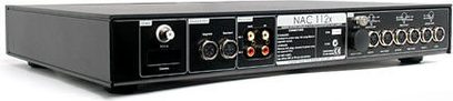 Naim Audio Nac 122X sort forstærker med børstet aluminiumsfront, knapper, stik og frontdisplay