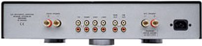 Primare I21 stereo hi-fi-forstærker, bagside, audio- og videoforbindelser, RCA-stik, optiske, koaksiale, strømforsyning