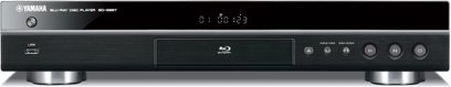 Yamaha BD-S667 sort Blu-ray-afspiller, set forfra, blå LED-display, USB-port, kontrolknapper og diskskuffe