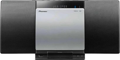 Pioneer X-SMC00BT sort hi-fi-anlæg set forfra med blå LCD-skærm i midten, der viser "USB/iPod"