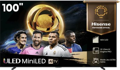 Hisense 100U7Q 100"-TV, glasskjerm, tynn svart ramme, frontvisning, viser fotball med trofé og spillere