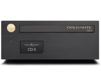 CD-5-spiller fra Gold Note, svart front, gyllent logo øverst til høyre, gyllen sirkulær knapp til venstre, sentralt display