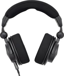 Sluchátka Astell&Kern Virtuoso v uzavřené konstrukci s kabelem, černá plastová a kovová provedení, obdélníkové tlusté náušníky s otočnými panty a jednostranným kabelem, široký polstrovaný oblouk, pohled zepředu