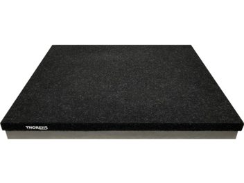 Turntable centering tool for Thorens TAB 1600 Black foam absorption base, top view, square shape