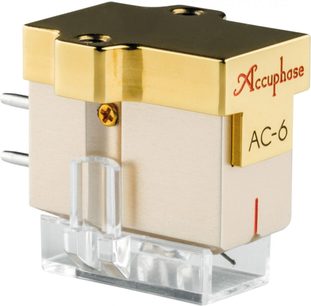 Bunka pre hi-fi gramofón Accuphase AC-6, pohľad z troch štvrtín, zlaté puzdro, priehľadná základňa, 2 kovové kolíky