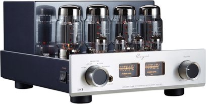 Cayin Jazz 80 KT88 integreret stereo rørforstærker i natblåt metal med børstet aluminium front, set i trekvart vinkel, med fire store KT88-rør og fire små glasrør på toppen, to orange baggrundsbelyste vu-metre, to store sølvfarvede drejeknapper og et hovedtelefonstik på fronten, placeret på fire cylindriske fødder