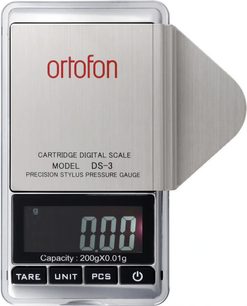 Ortofon DS-3 presisjonsvekt i børstet metall med LCD-skjerm som viser "0.00" og kapasitet på 200 g per 0,01 g