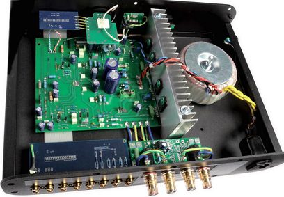 Lector ZAX-70 lydforsterker elektronisk kort med elektroniske komponenter, toroidaltransformator og kjøleribbe
