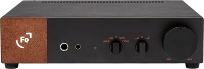 Hi-fi sluchátkový předzesilovač Ferrum Audio ERCO Gen 2 černý, čelní panel s hnědou deskou, velký knoflík vpravo a sluchátkové výstupy