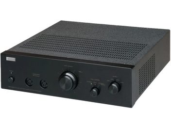 STAX SRM-T8000 svart hörlurssförstärkare, framifrån, 2 roterande rattar, 2 hörlursuttag, ventilationsgaller på ovansidan