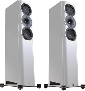 Colunas de chão Perlisten S5t branco lacado, vista frontal, 3 altifalantes circulares pretos, bases metálicas com pontas