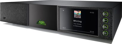 Naim Audio NDX2 siyah ağ müzik çalar, önden görünüm, renkli ekranda Yazz Ahmed'in "Whirling" parçası görüntüleniyor, 4 düğmeli