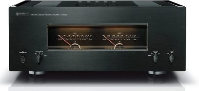 Yamaha M-5000 Leistungsverstärker in Schwarz, Frontansicht, 2 analoge Pegelanzeigen, 2 Drehregler und 4 Schalter