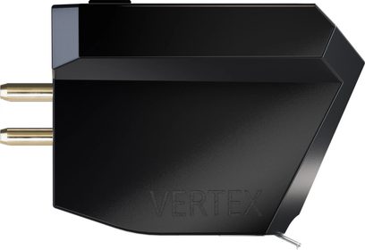 Wkładka gramofonowa Ortofon MC Vertex czarna, widok z profilu, kanciasty design z widocznymi złotymi stykami