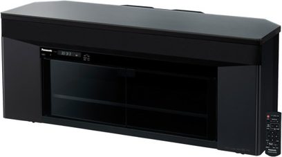 Sort Panasonic CSC-HTR210 lyd- og videomøbel set forfra, glaslåge, LCD-skærm, kontrolknapper