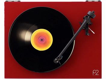 Tocadiscos de vinilo Rega Planar 2 rojo visto desde arriba, disco negro y brazo de lectura negro con cápsula Nd3