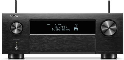 Denon AVC-X4800H namų kino stiprintuvas, juodas, priekinis skydelis iš šlifuoto aliuminio, mėlynas ekranas, kvadratiniai mygtukai, aliumininiai ratukai