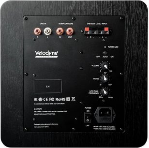 Velodyne Deep Blue 8 sort subwoofer, set forfra, med stik, knapper og justeringer på bagpanelet