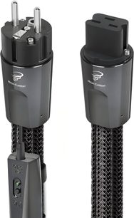 Audioquest Tornado 72V DBS C19 strømkabel med høj strøm, 3 m i sort flettet nylon, cylindriske stik i antracitgrå plast med Schuko-stik og IEC C19-tilslutning, DBS 72V batterimodul med integreret grønt indikatorlys, nærbillede