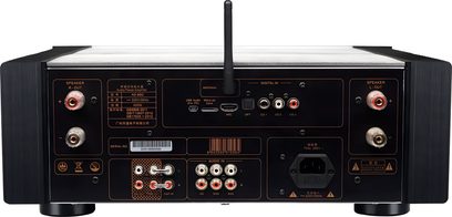 Tonewinner AD-86D integreret stereo forstærker set bagfra, sort panel med højttalerterminaler, RCA-lydindgange og midterantenne