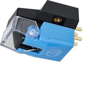 Audio Technica AT-VM510xCB pickup i blå og sort plast med gennemsigtigt låg og forgyldte stik, set i trekvart profil