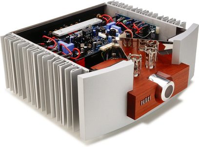 Amplificador de alta fidelidad estéreo Pathos Logos MkII Plata, vista interior en sección transversal, componentes electrónicos y tubos de vacío visibles