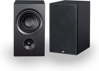 Due diffusori da scaffale PSB Alpha P5 in frassino nero, uno di fronte, uno di retro, tweeter, midrange, condotto reflex, terminali di connessione