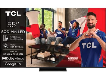 Televizor TCL 55C8L 55 palců s plochou obrazovkou, černý, pohled zepředu, fotbalový vizuál s Olivierem Giroudem v modrém dresu