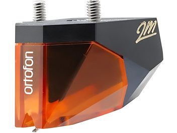 Celula pick-up pentru viniluri Ortofon 2M Bronze Verso, vedere din spate în unghi de 3/4, corp negru și portocaliu translucid, vârfuri de citire argintii