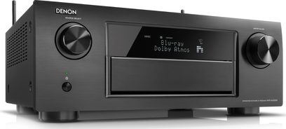 Denon AVR-X4200W sort hjemmebiografsforstærker, set forfra, sort front med LCD-skærm, kontrolknapper og drejeknapper
