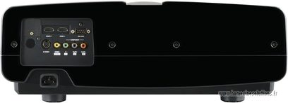 JVC DLA-HD1 sort videoprojektor, bagudvendt, HDMI- og VGA-tilslutninger, kontrolknapper og indikatorlys