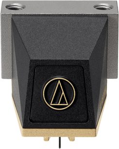 Audio Technica AT-ART9XA sort vinylpladespiller, set forfra, rektangulært kabinet med gyldent trekantlogo
