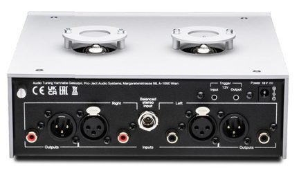Konektory Pro-Ject Tube Box DS3 B vstupy XLR RCA mini-XLR