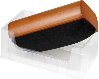 Enova HIFI BVA 30 deluxe šviesios medienos vinilo šepetys su juodu šeriu, supakuotas į permatomą plastikinę dėžutę