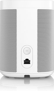 Trådløs, tilsluttet Sonos One (Gen 2) højttaler i mat hvid, set forfra, perforeret gitter, knapper på toppen, cylindrisk form