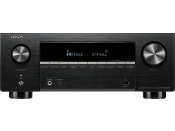 Denon AVR-X3900H hemmabioreceiver svart, frontpanel med stor central skärm, två reglage och USB-port
